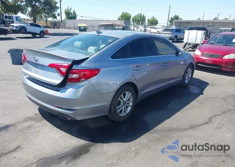 2016 Hyundai Sonata z USA, uszkodzony, nr VIN 5NPE24AFXGH393478